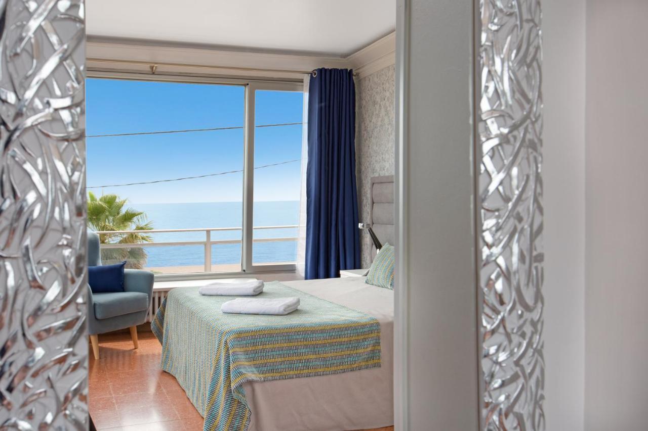 Malgrat De Mar Beachfront Village Kültér fotó